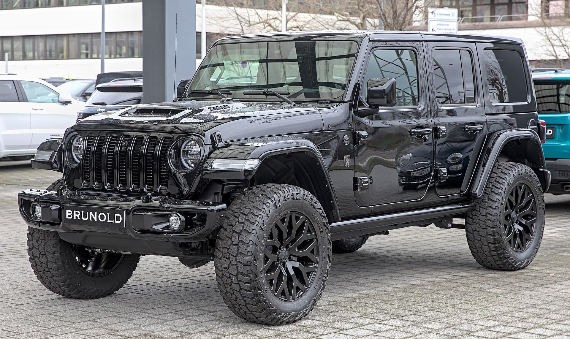 2022 Jeep Wrangler in Black — photograph 4 of 5
