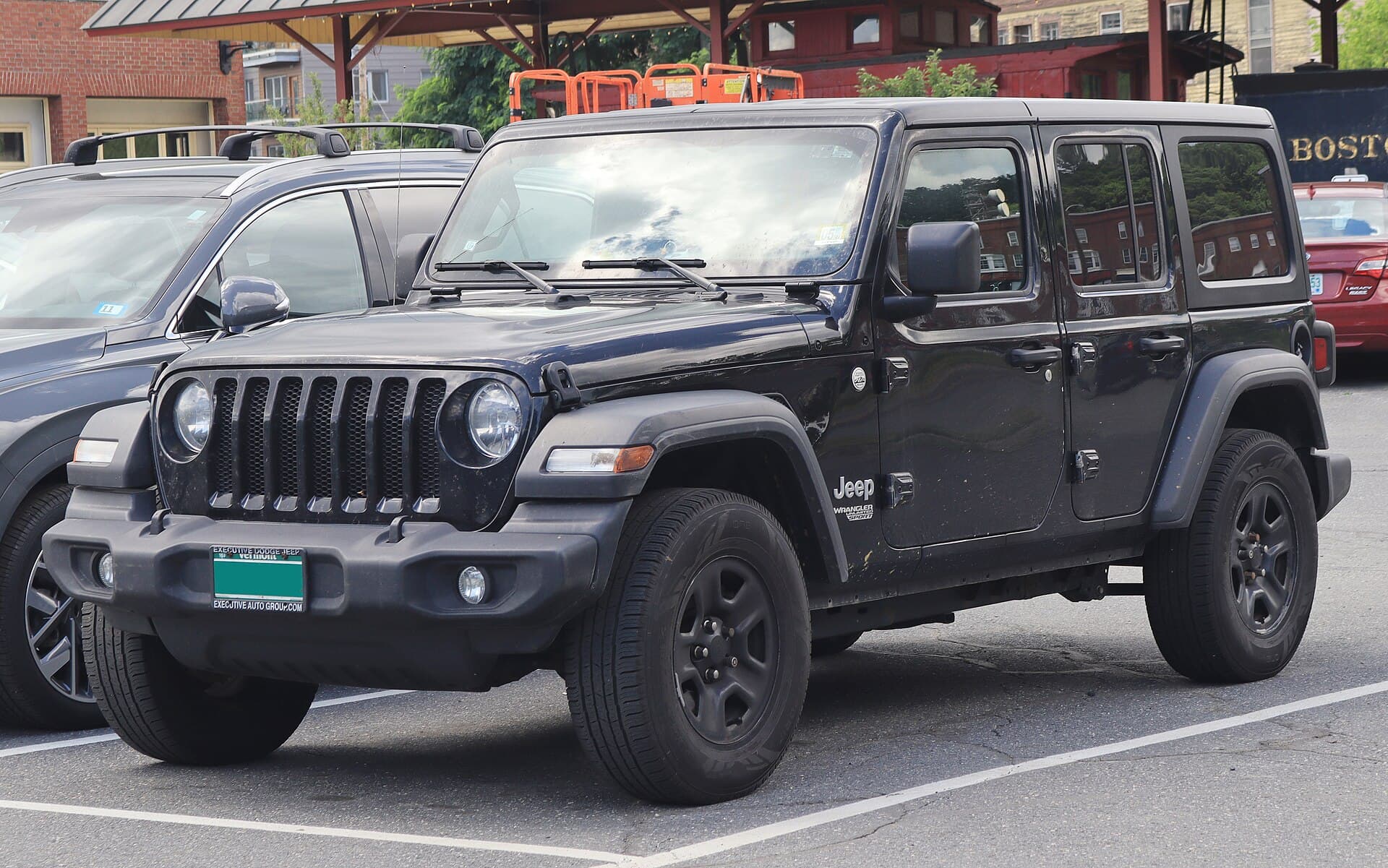 2022 Jeep Wrangler in Granite Crystal — photograph 6 of 6