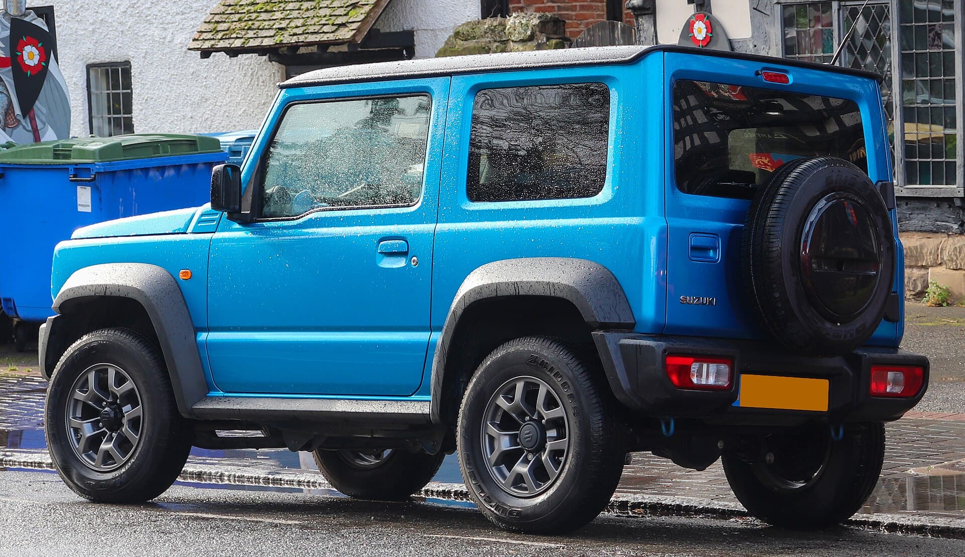 2021 Suzuki Jimny in Brisk Blue — photograph 4 of 6