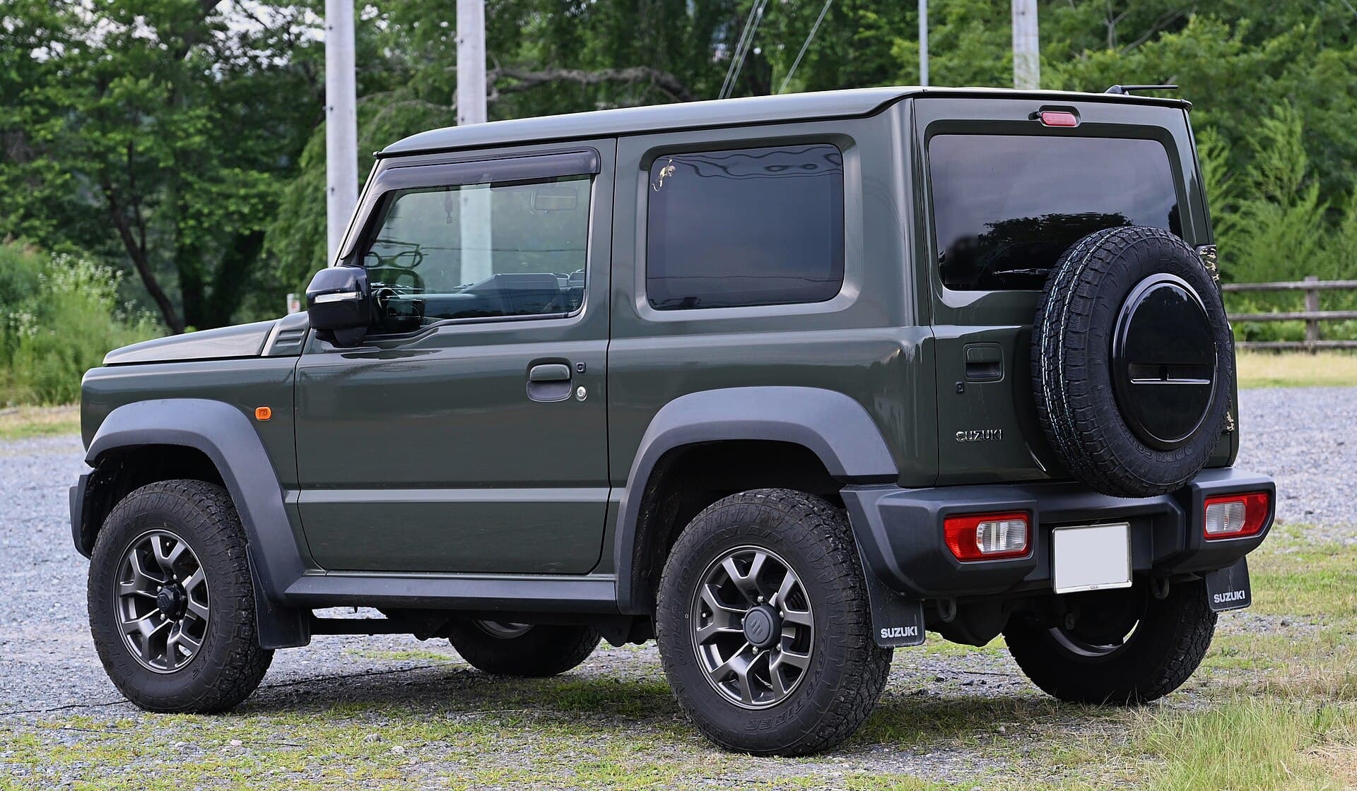 2021 Suzuki Jimny in Medium Grey — photograph 3 of 6