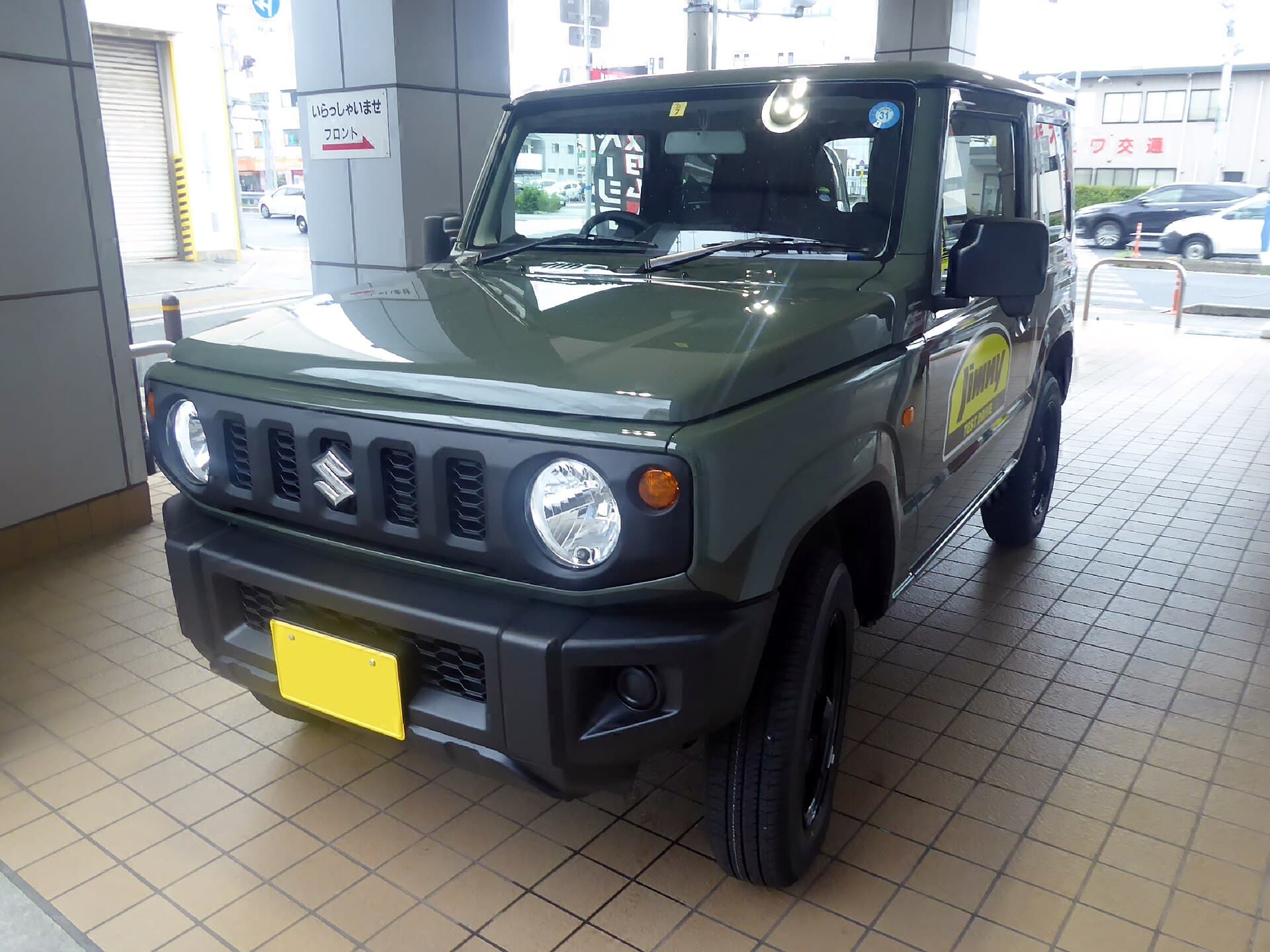 2021 Suzuki Jimny in Medium Grey — photograph 2 of 6