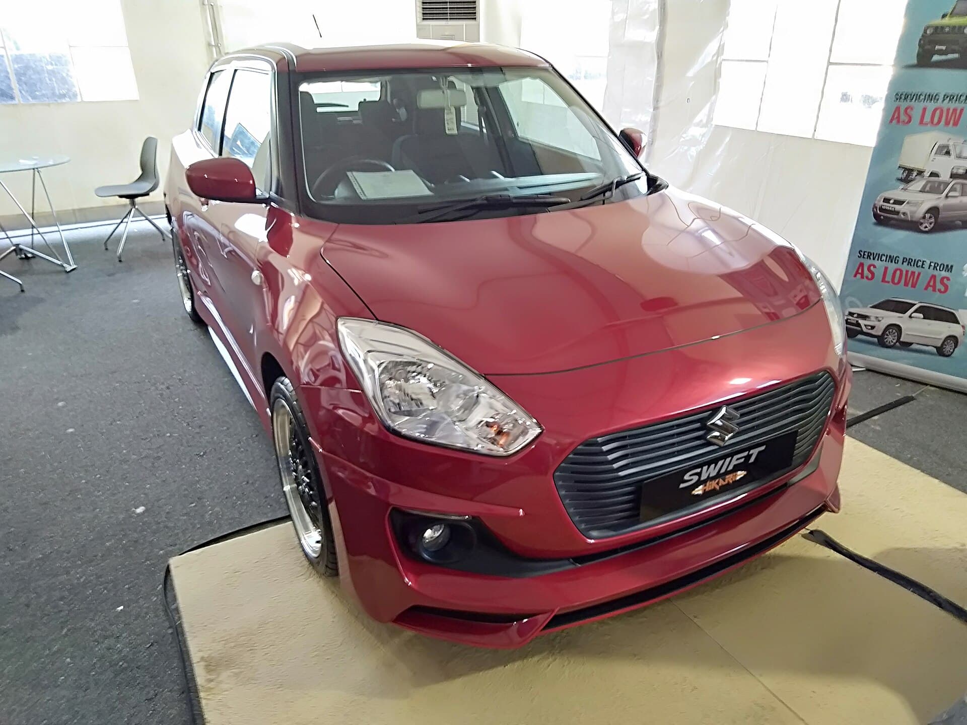 2020 Suzuki Swift in Burning Red — photograph 6 of 6