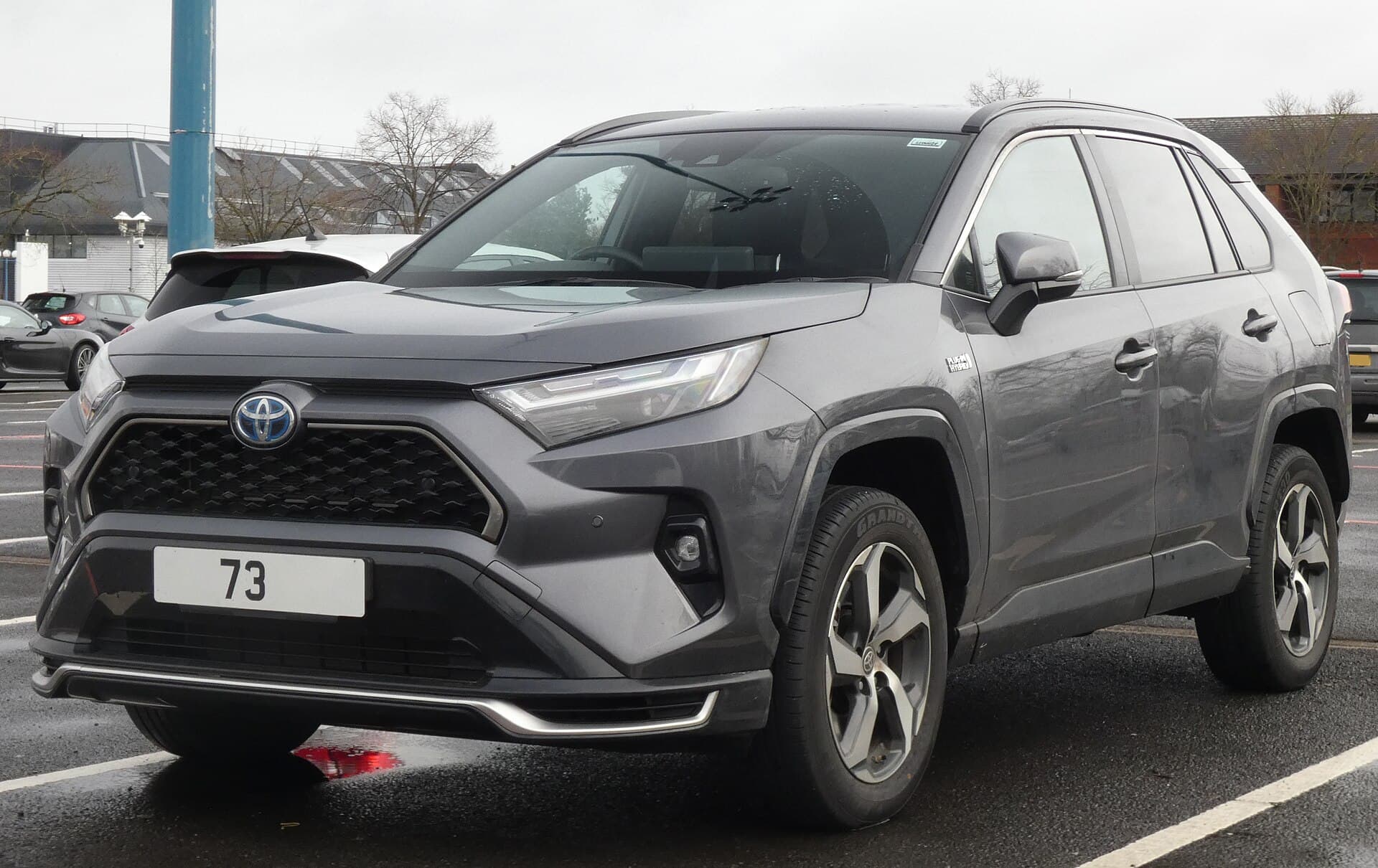 2022 Toyota RAV4 in Magnetic Grey — photograph 2 of 6