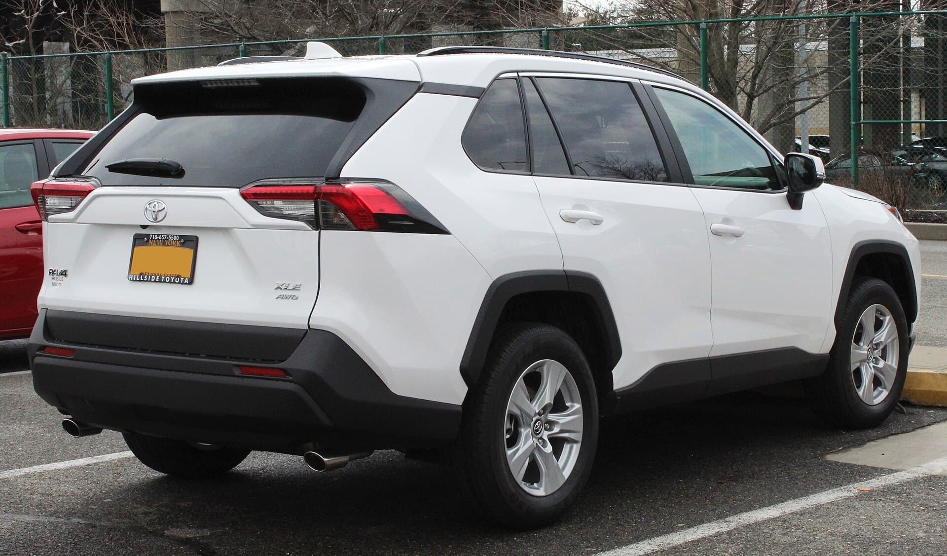 2022 Toyota RAV4 in Blizzard Pearl — photograph 2 of 6