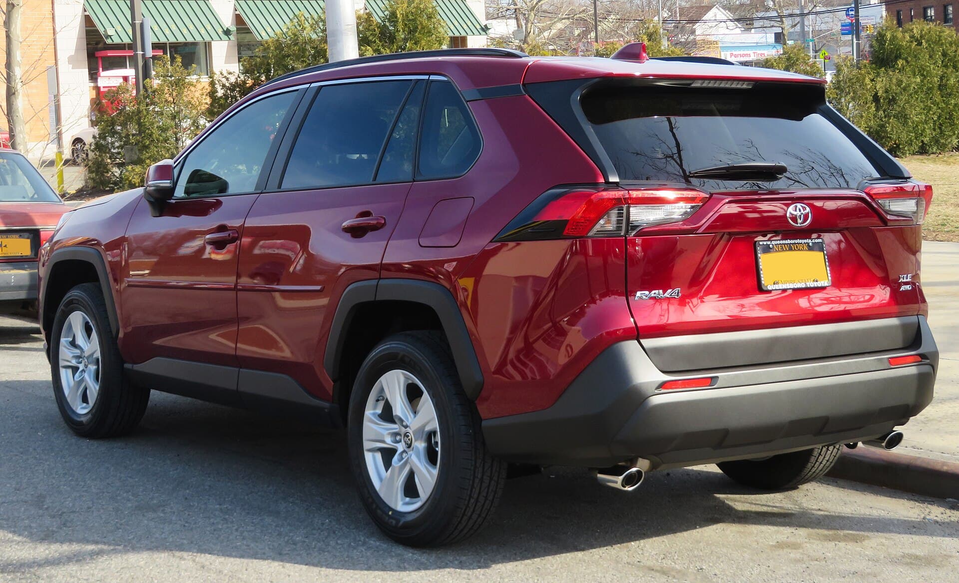 2022 Toyota RAV4 in Ruby Flare — photograph 4 of 5