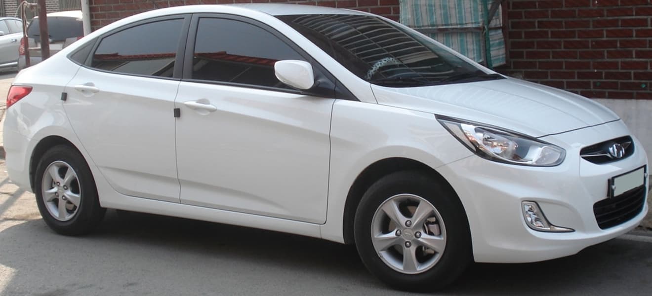 2016 Hyundai Accent in Century White